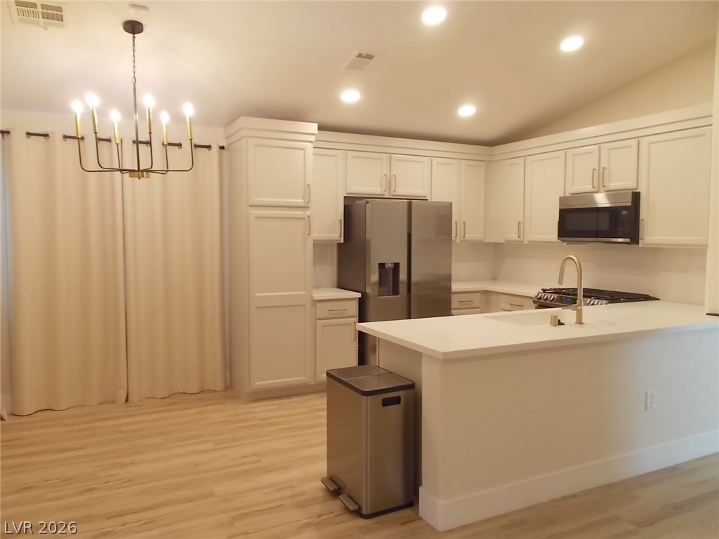 519 Crimson View Place Property Photo 10