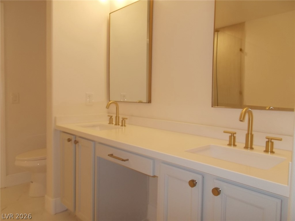 519 Crimson View Place Property Photo 16