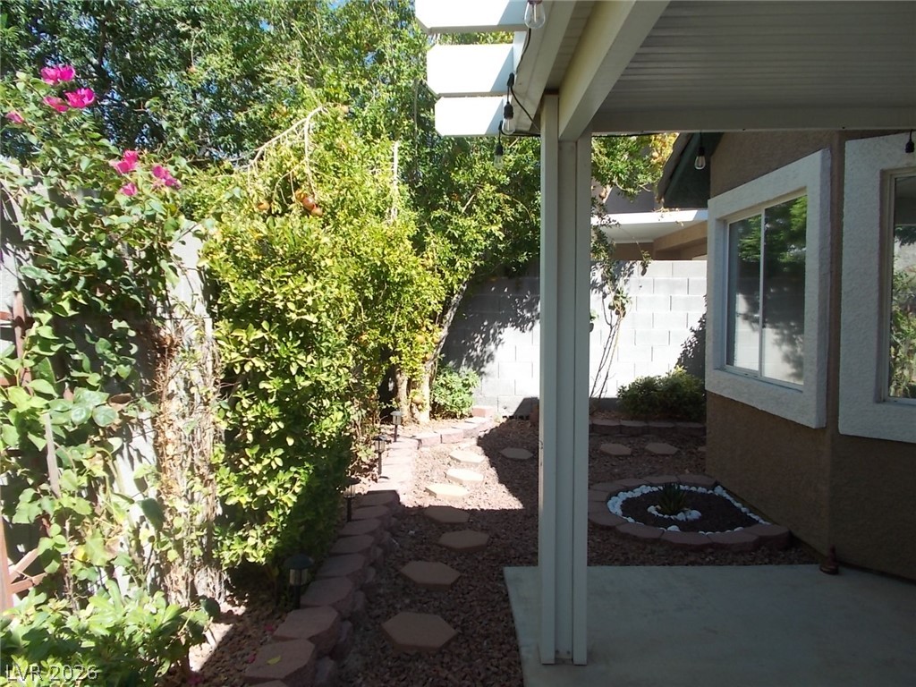 519 Crimson View Place Property Photo 25