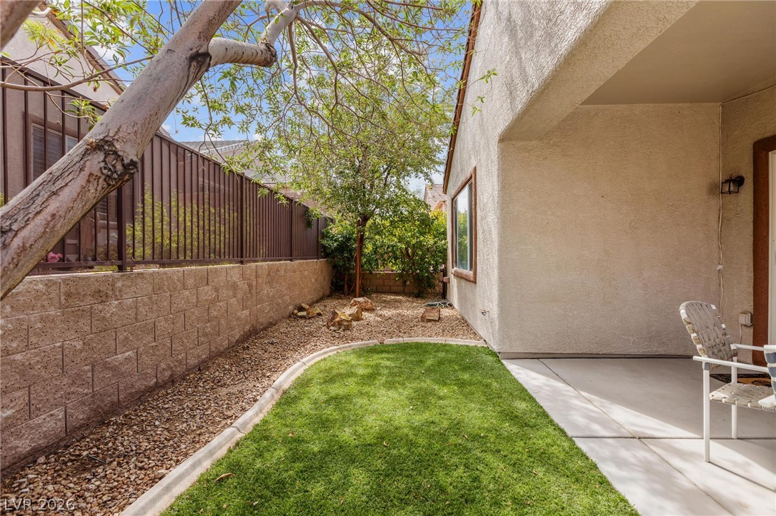 2544 Sirius Star Street Property Photo 27