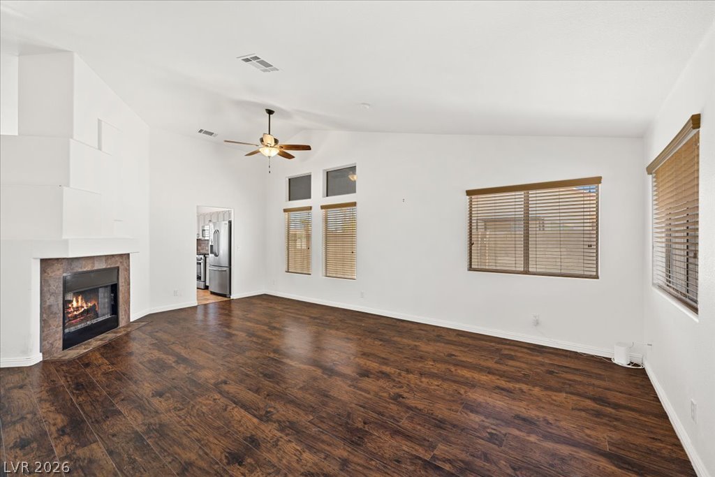 840 Holly Lake Way Property Photo 5
