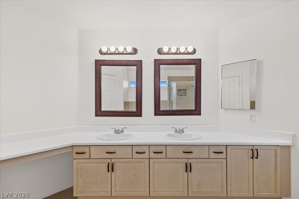 840 Holly Lake Way Property Photo 21