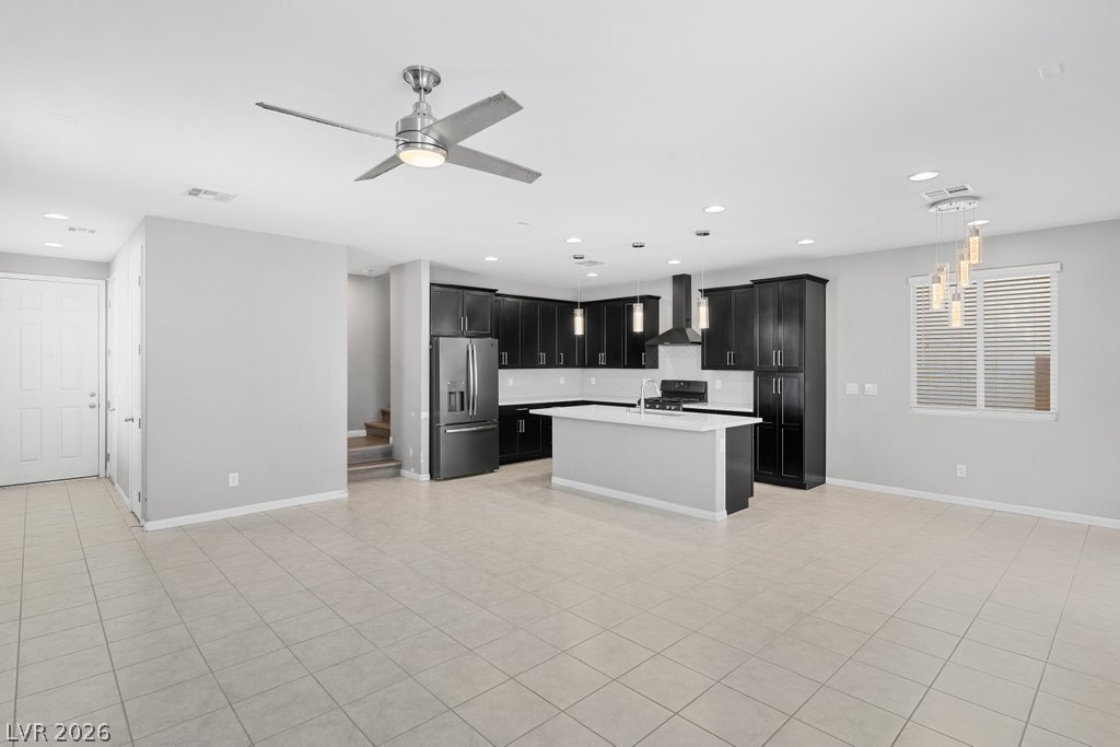 364 Free Fall Avenue Property Photo 6