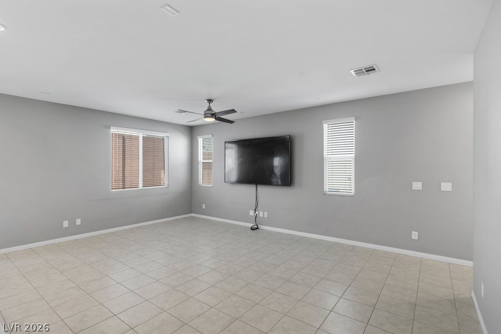364 Free Fall Avenue Property Photo 13