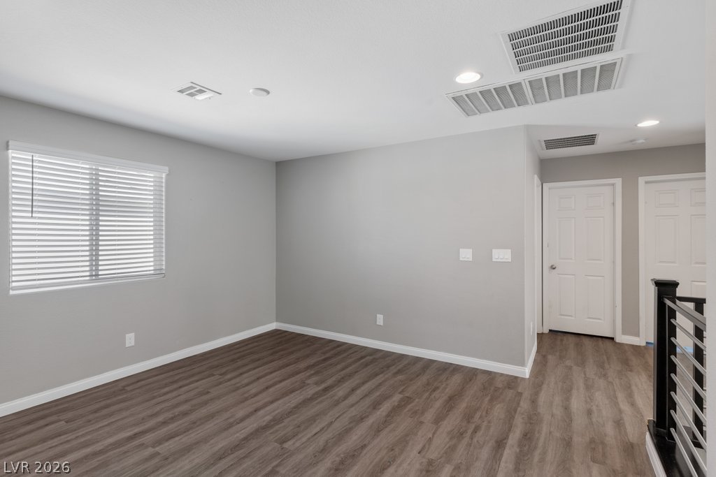 364 Free Fall Avenue Property Photo 16