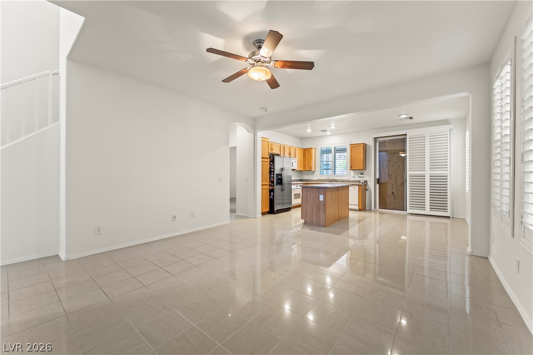 10291 Garden State Drive Property Photo 9