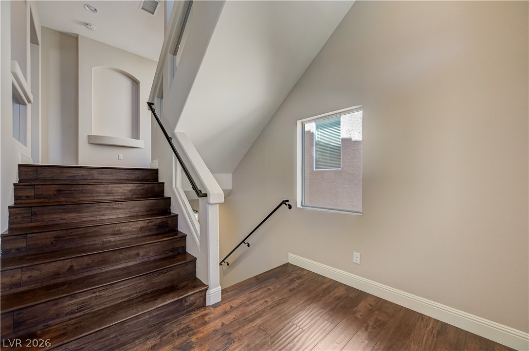 6790 Philharmonic Avenue Property Photo 5