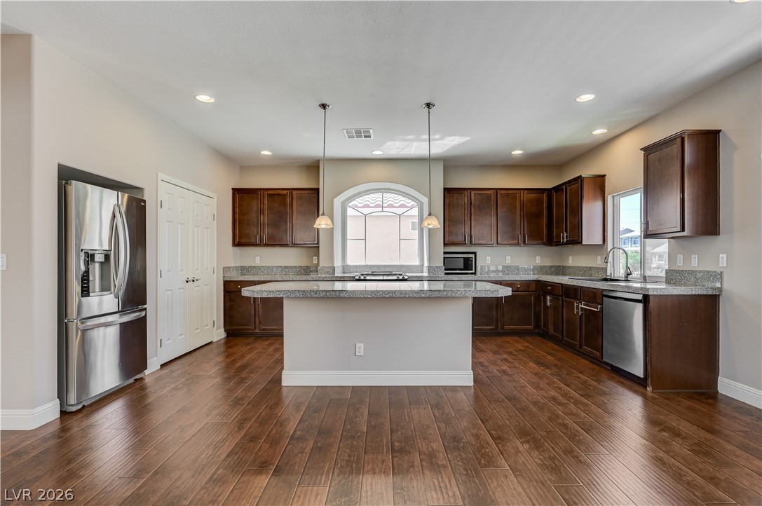 6790 Philharmonic Avenue Property Photo 20