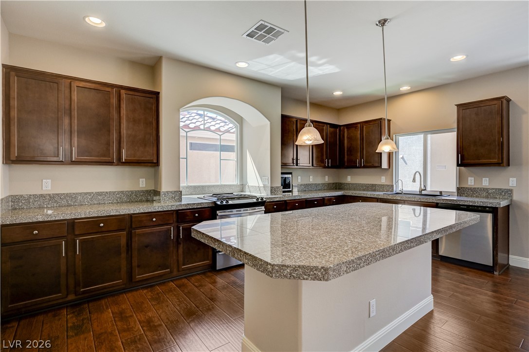 6790 Philharmonic Avenue Property Photo 25