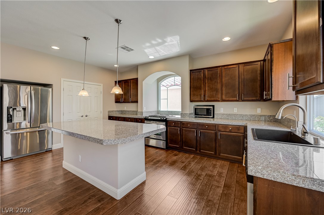 6790 Philharmonic Avenue Property Photo 27