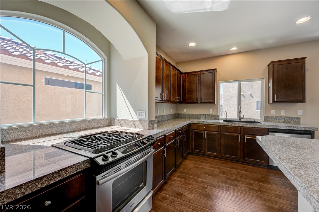 6790 Philharmonic Avenue Property Photo 31