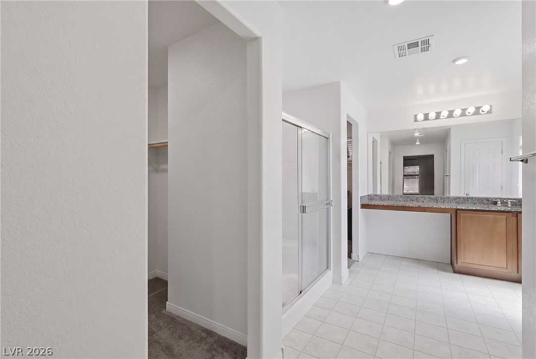 937 Turtleback Falls Avenue Property Photo 21