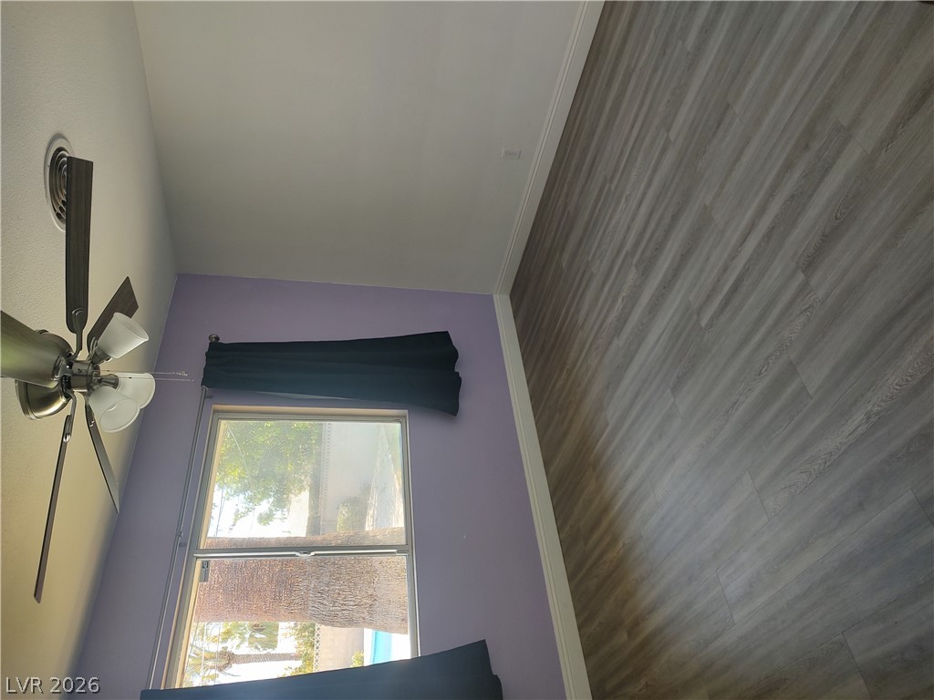 325 Park Way West Property Photo 16