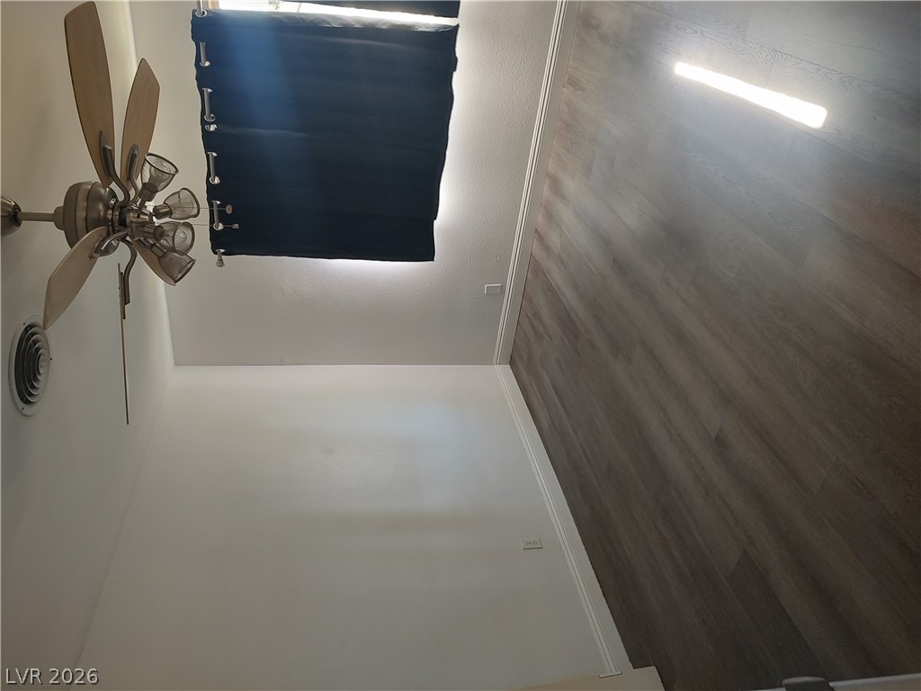325 Park Way West Property Photo 17