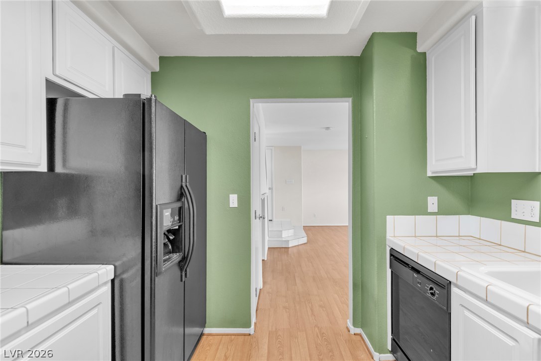 650 Ribbon Grass Avenue Property Photo 12