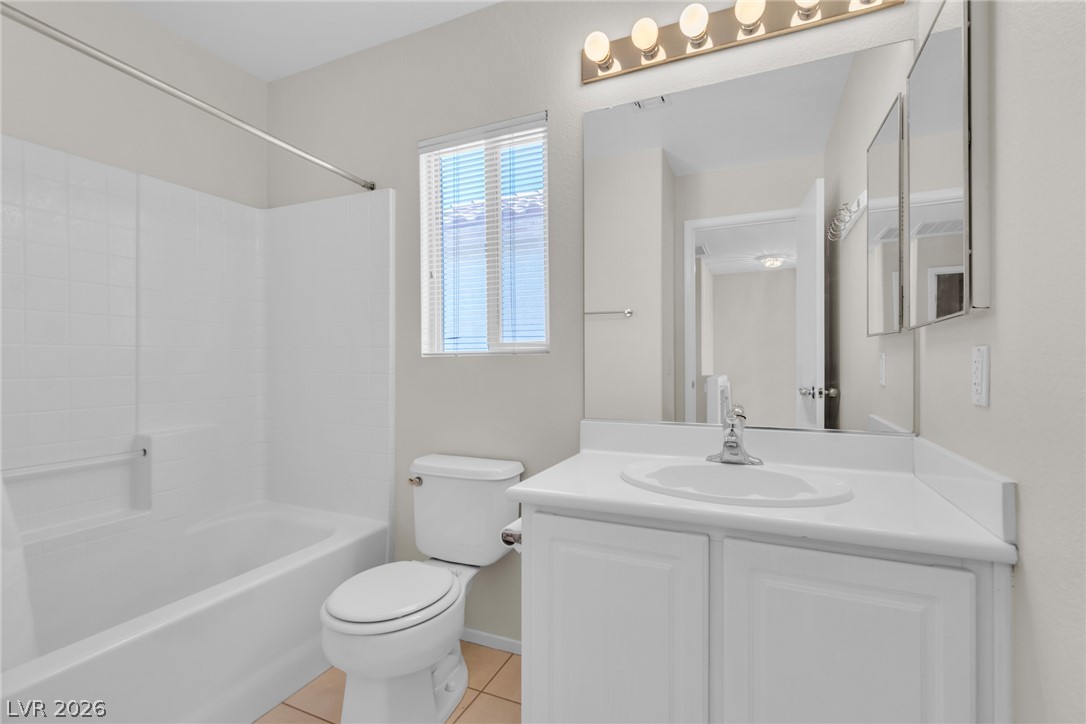 650 Ribbon Grass Avenue Property Photo 28