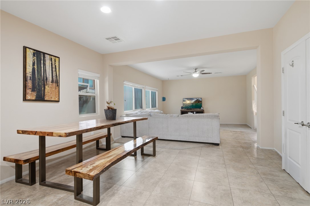 1205 Sandstone View Way Property Photo 9
