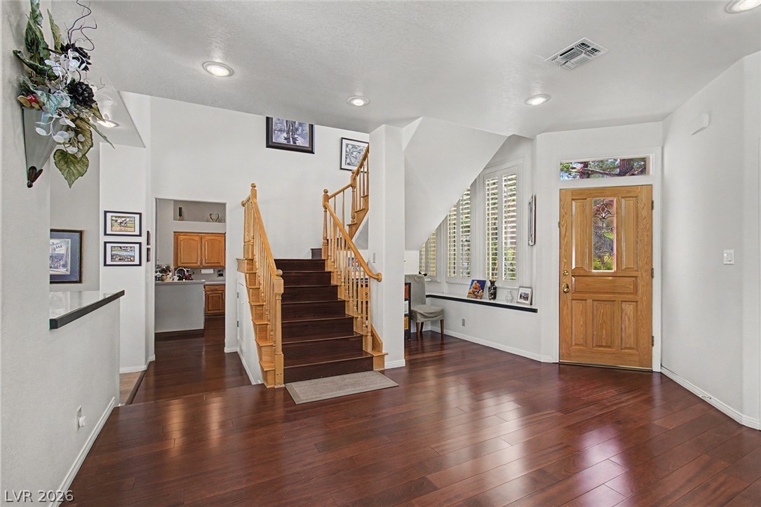 8131 Castle Pines Avenue Property Photo 3