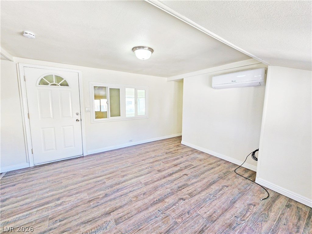 1080 West Windsong Lane B Property Photo 6