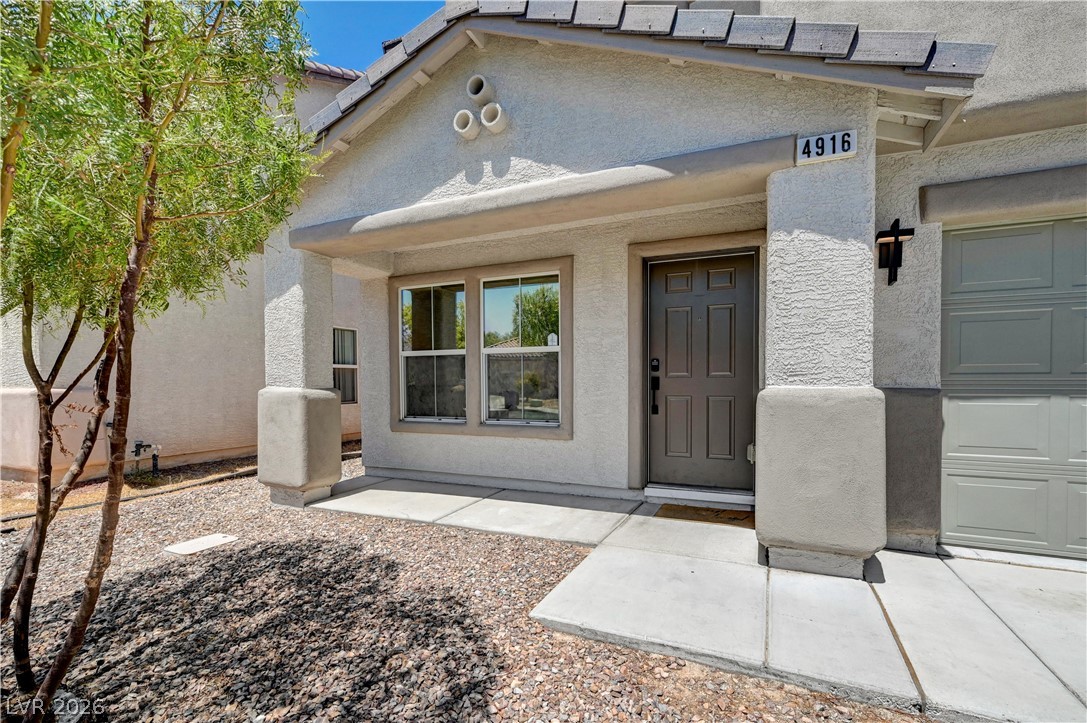 4916 Apache Valley Avenue Property Photo 2