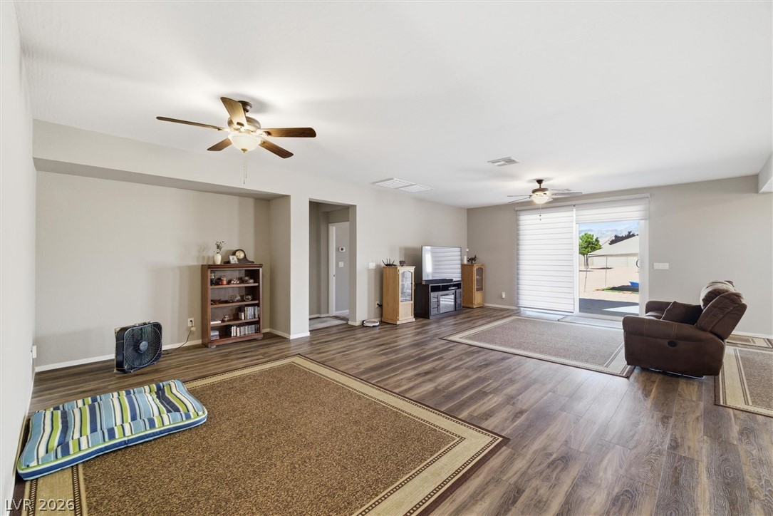 4700 Suntree Court Property Photo 11