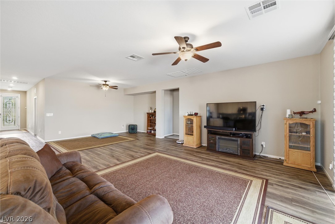 4700 Suntree Court Property Photo 15