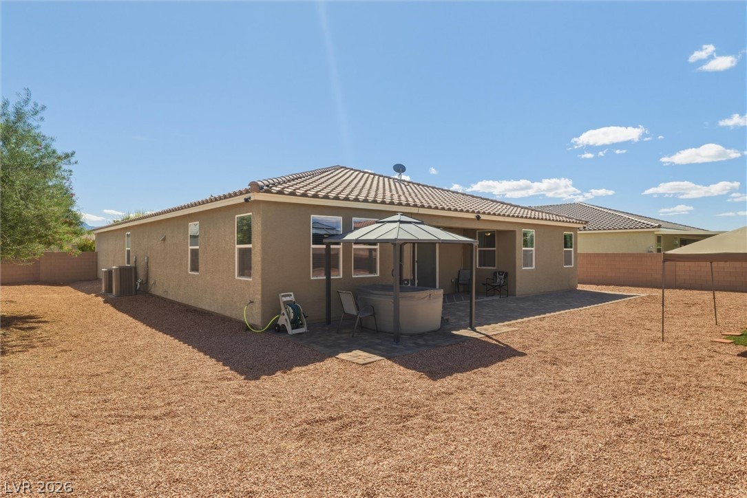 4700 Suntree Court Property Photo 32