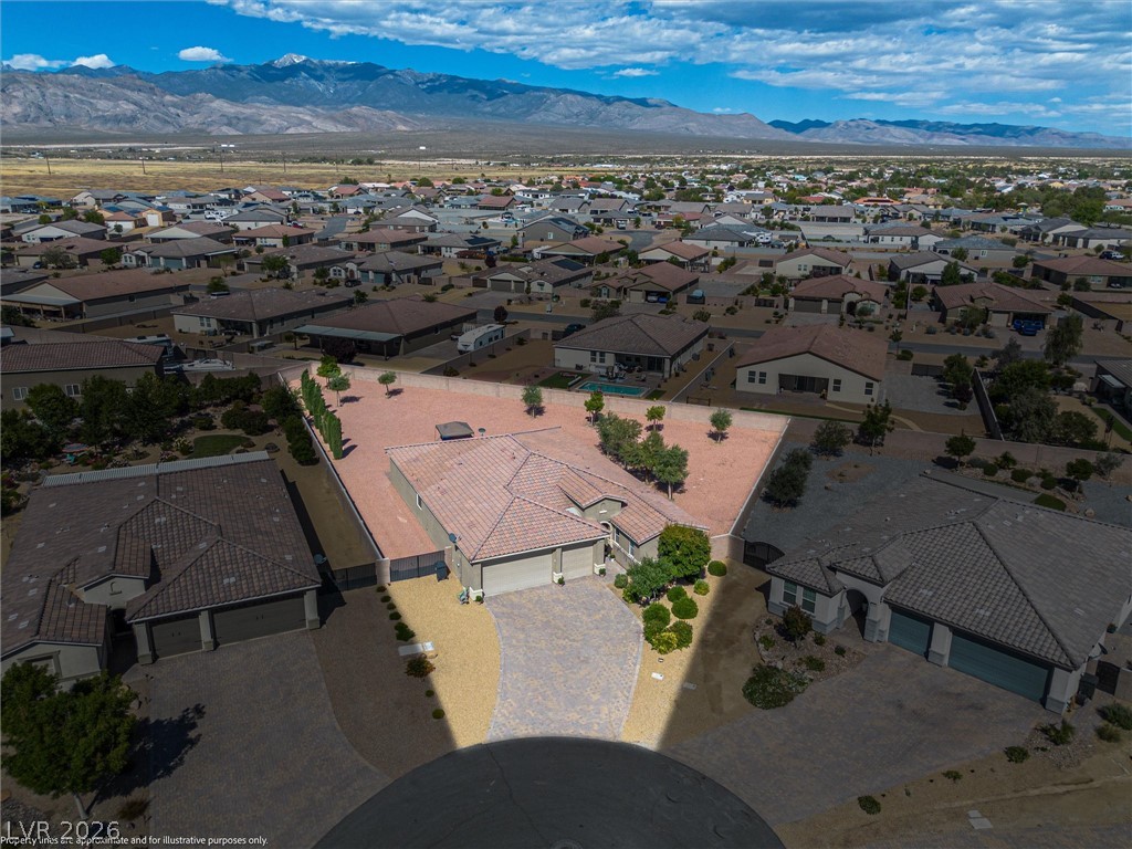 4700 Suntree Court Property Photo 34