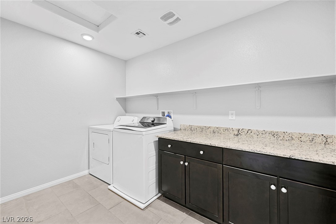 2664 Crystal Quartz Street Property Photo 5