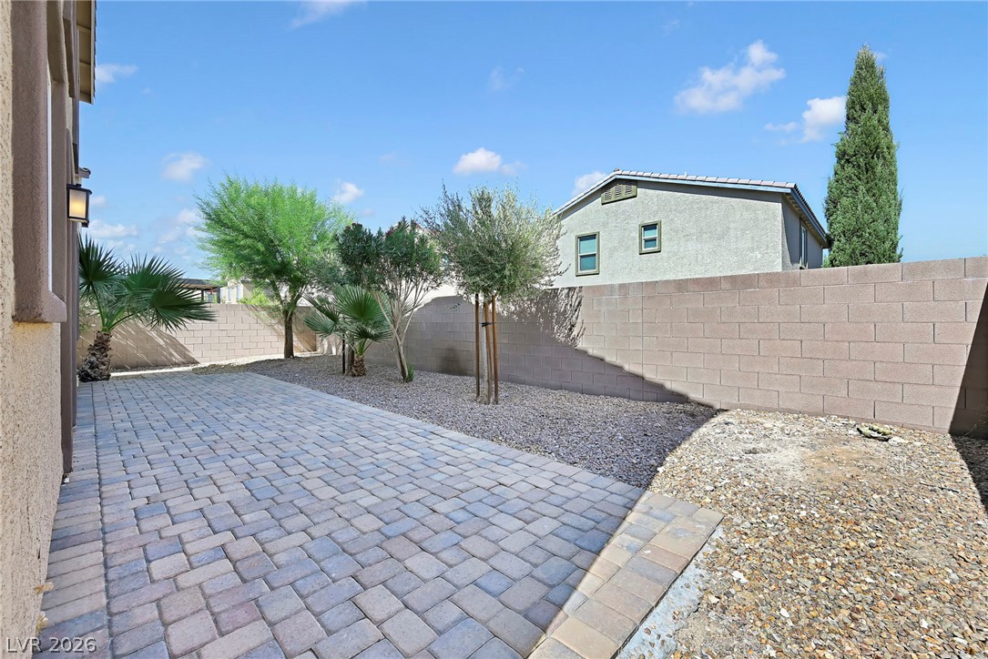 2664 Crystal Quartz Street Property Photo 45
