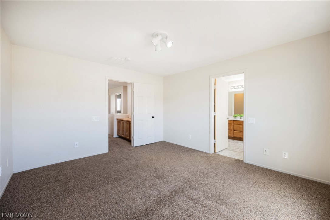 2728 Holmfault Street Property Photo 21