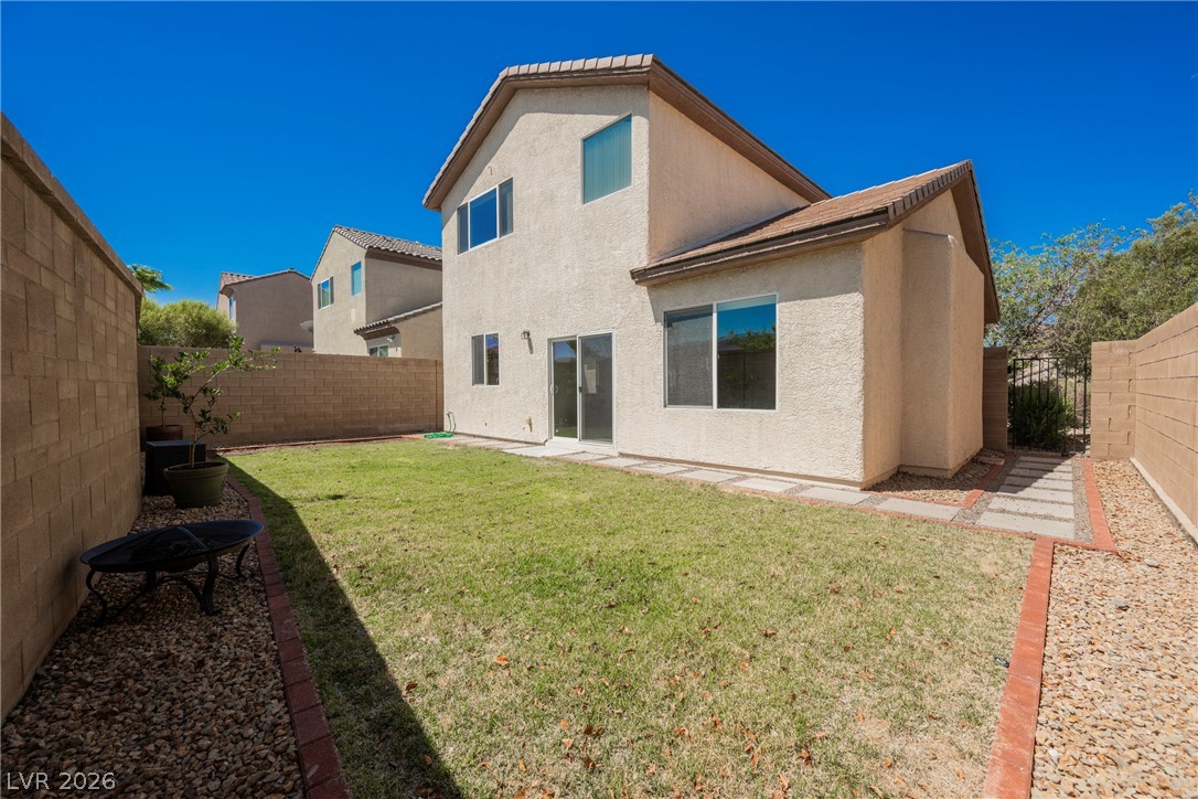 2728 Holmfault Street Property Photo 36