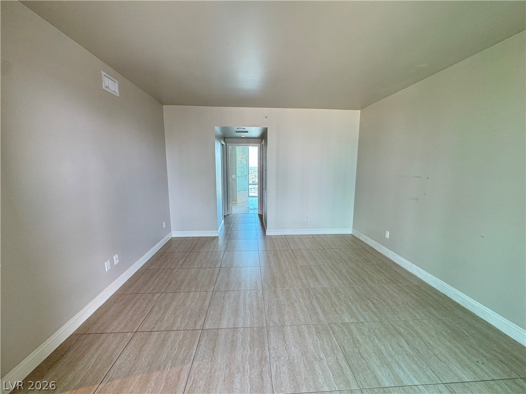 222 Karen Avenue 1602 Property Photo 13