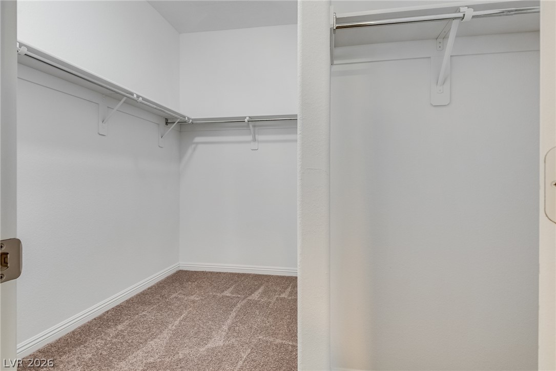 9182 Sunken Meadow Avenue Property Photo 20