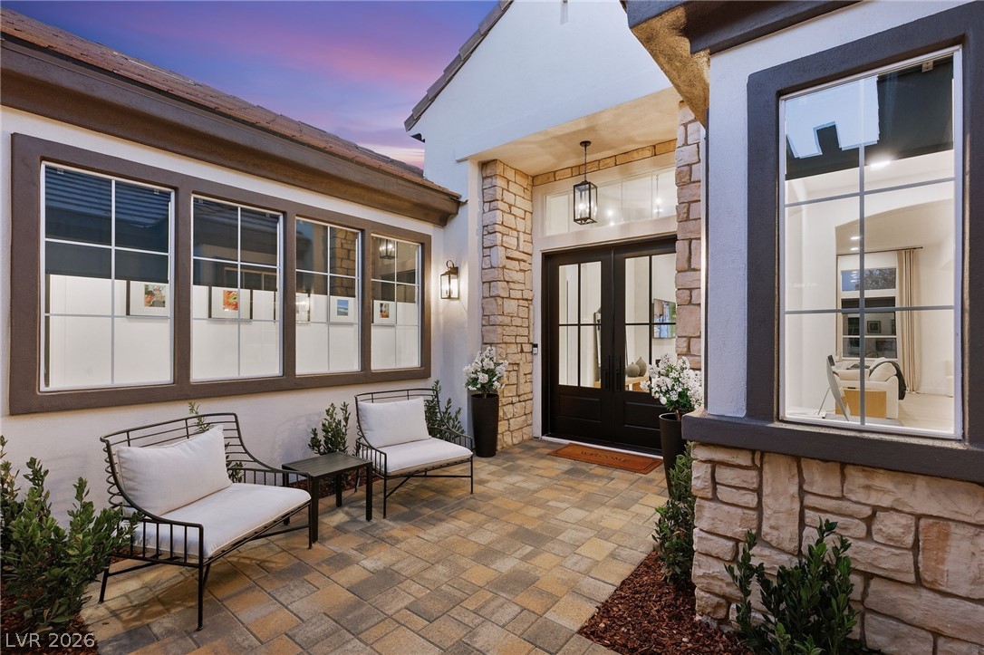 720 Sir James Bridge Way Property Photo 3