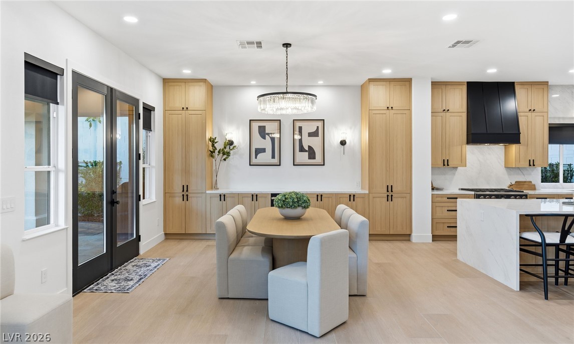 720 Sir James Bridge Way Property Photo 15