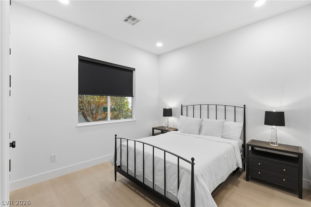 720 Sir James Bridge Way Property Photo 26