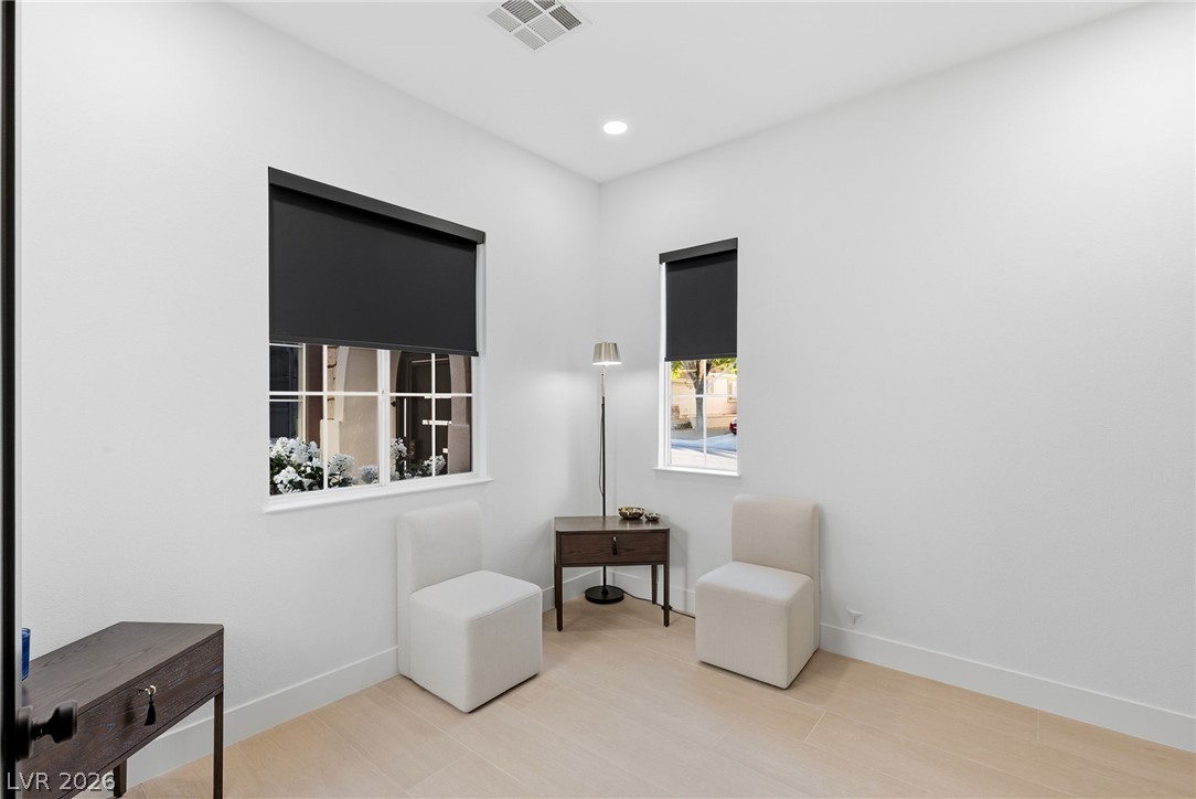 720 Sir James Bridge Way Property Photo 27