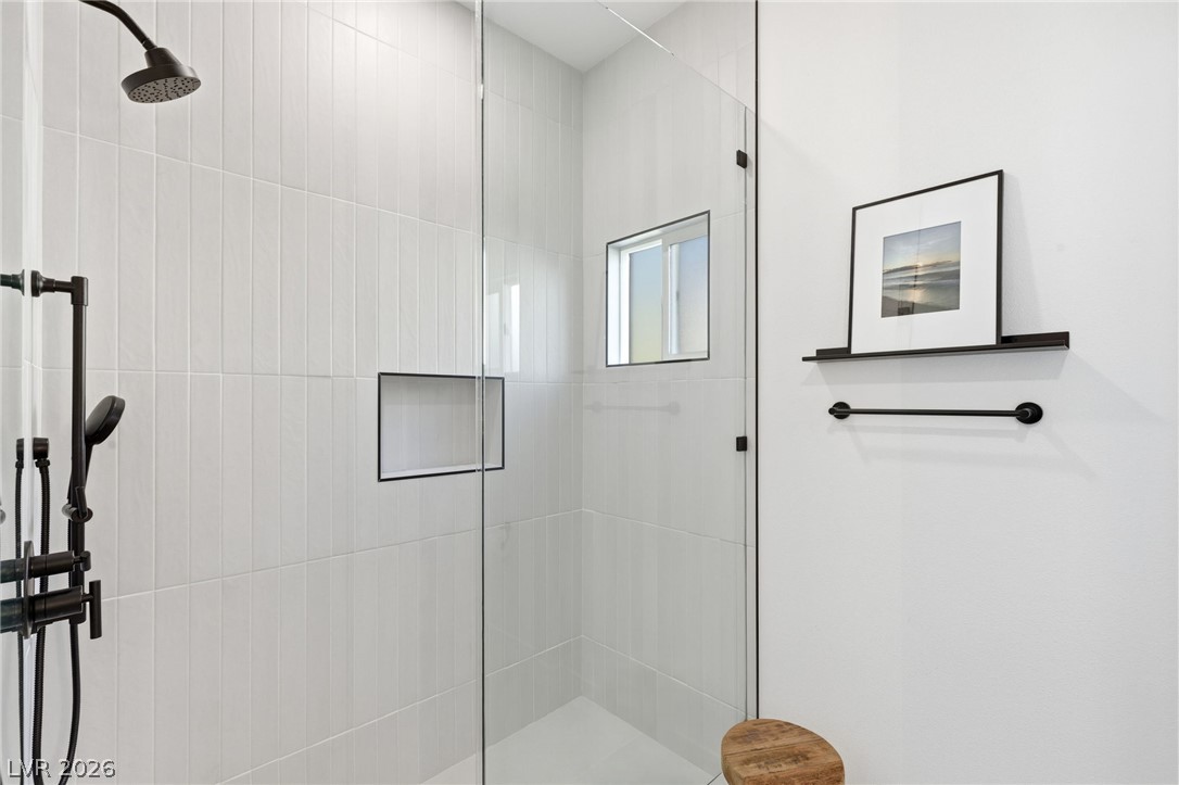 720 Sir James Bridge Way Property Photo 29