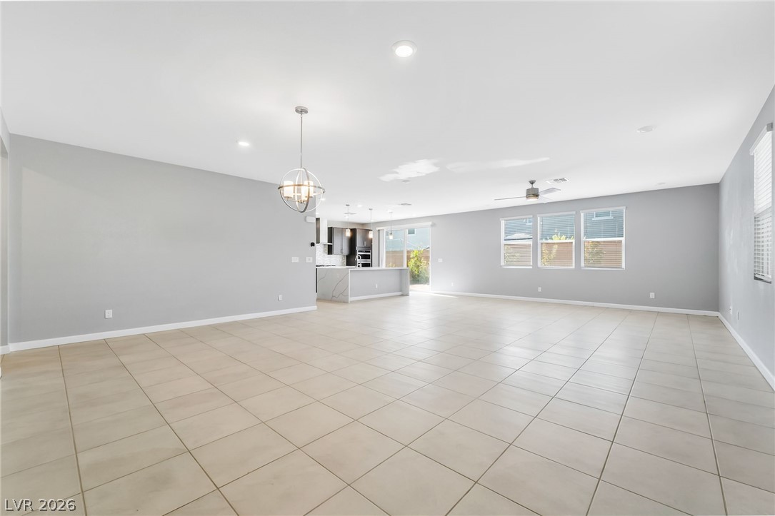7521 West Mistral Avenue Property Photo 4