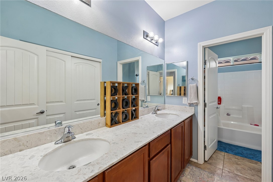 6113 Paddleboat Street Property Photo 32