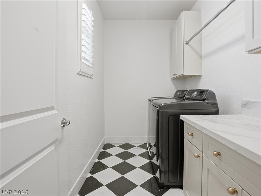 363 Molinetto Street Property Photo 43