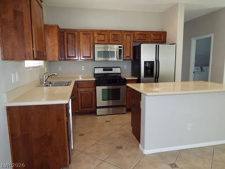 10825 Paradise Road Property Photo 4