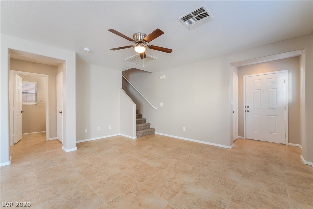 647 Moonlight Stroll Street Property Photo 4