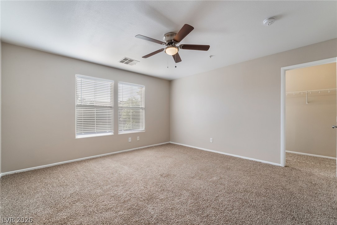 647 Moonlight Stroll Street Property Photo 12