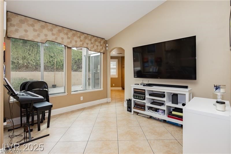 4401 Inez Drive Property Photo 6