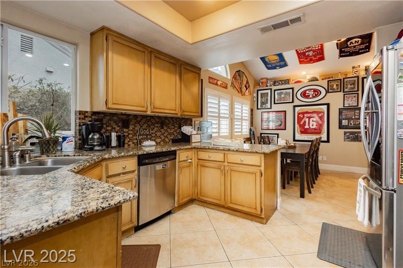 4401 Inez Drive Property Photo 9