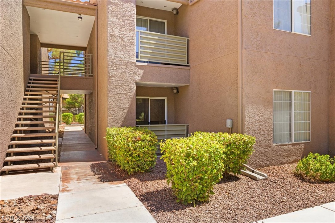 2111 Jetty Rock Drive 102 Property Photo 3
