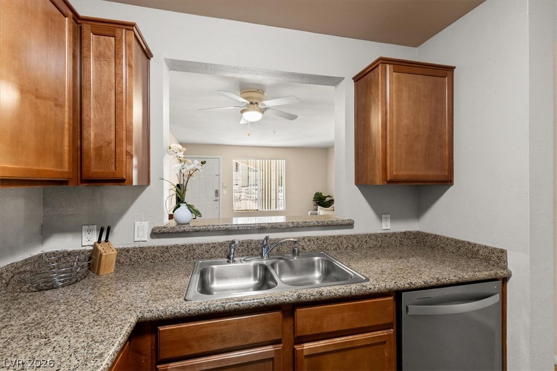 2111 Jetty Rock Drive 102 Property Photo 12