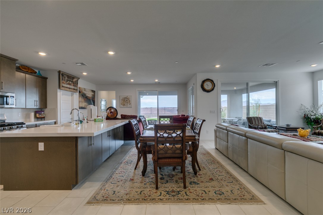 1508 Luca Mountain Lane Property Photo 3